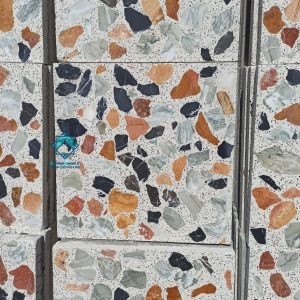 موزاییک جنگلی از نمای نزدیک برای مطلب خرید موزاییک جنگلی نمره هشت سنگ درشت